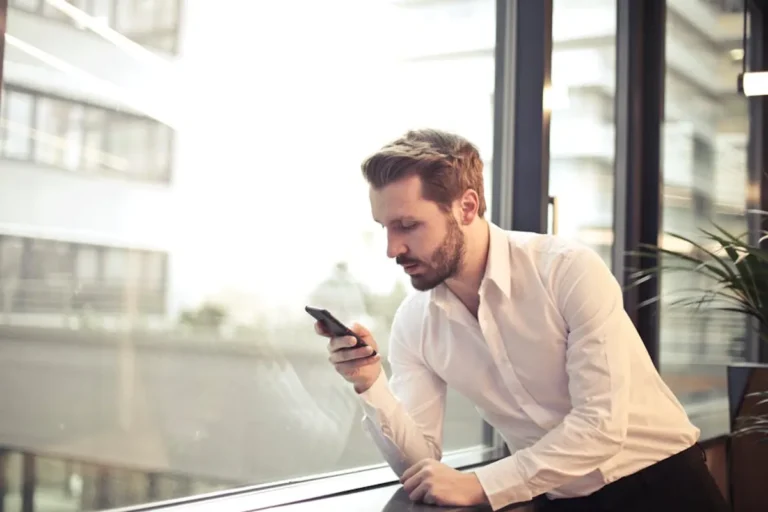 Alone Captions For Instagram: Meaning, Safety, Boundaries, and What to Know