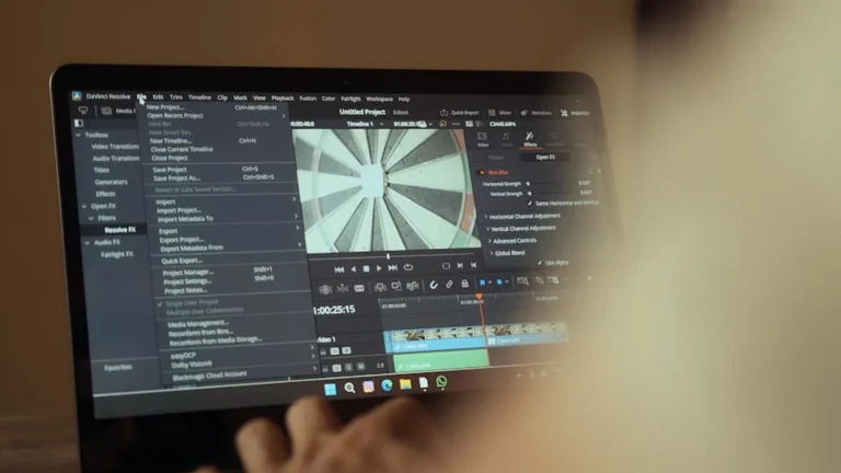 EditPro Tips AI in context: search trends, reader needs, and better answers