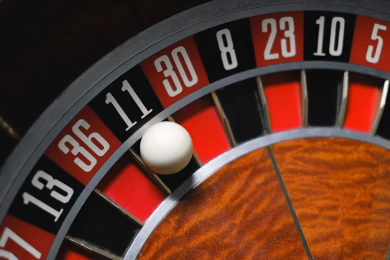 Jerk Roulette: Meaning, Safety, Boundaries, and What to Know